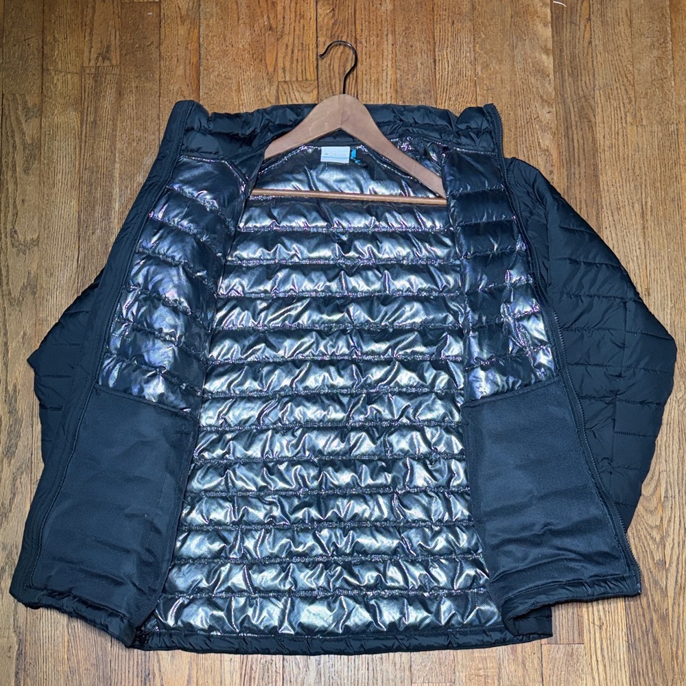 Columbia Black Jacket with Metallic Silver Lining - Picture 2 of 5